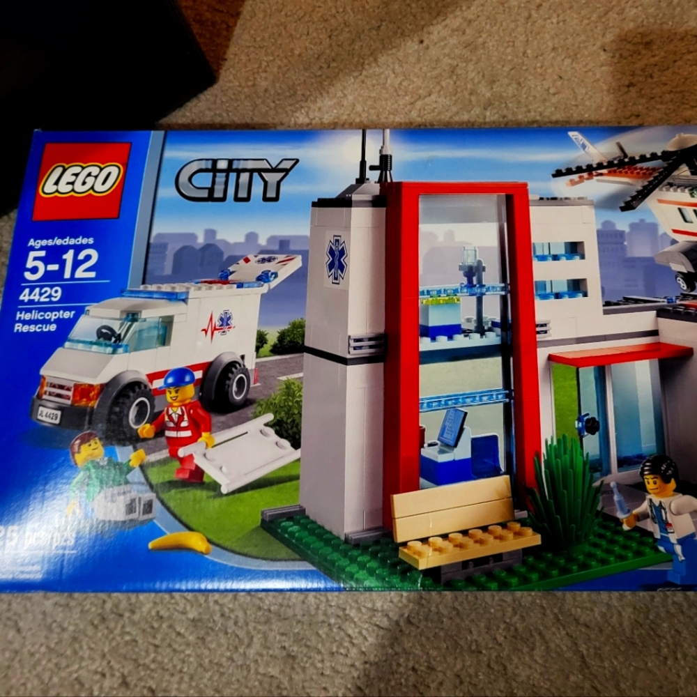 Retired LEGO City: Helicopter Rescue -# 4429 - NEW -Factory Sealed -Retired- HTF
